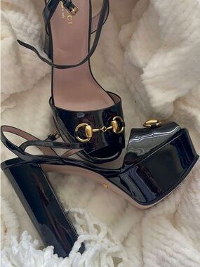 Gucci Black Patent Platform Sandals with Gold Horsebit